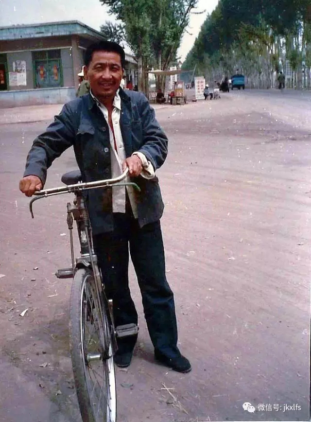 年患者康复如正常人(可骑自行车)