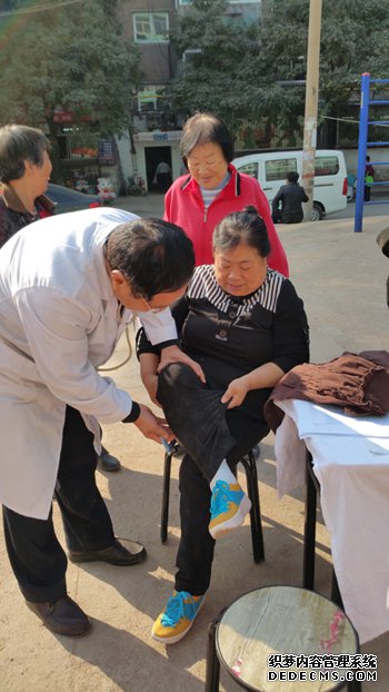 义诊走进社区 温暖送入民心